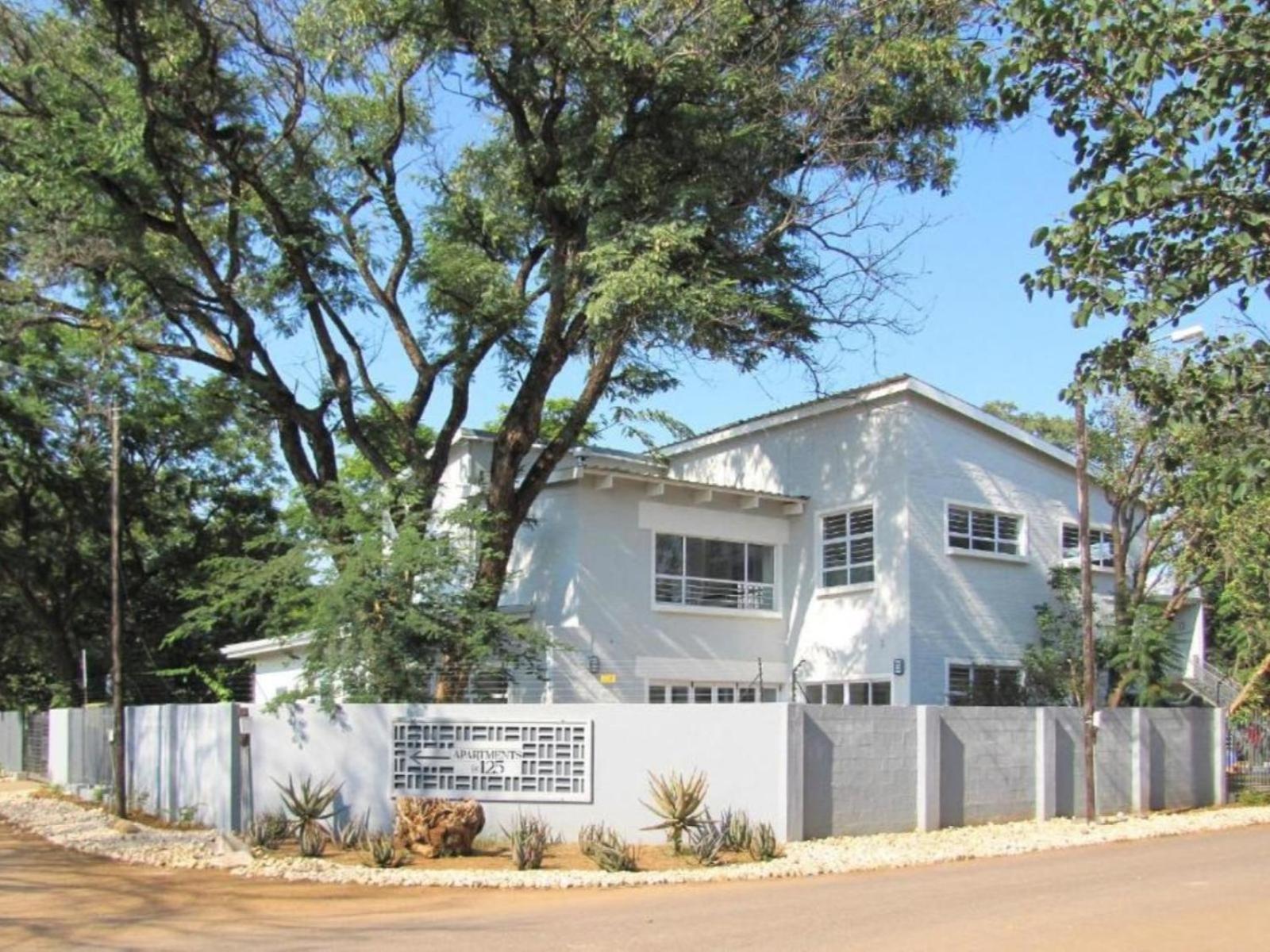 Apartments @ 125 Gaborone Esterno foto