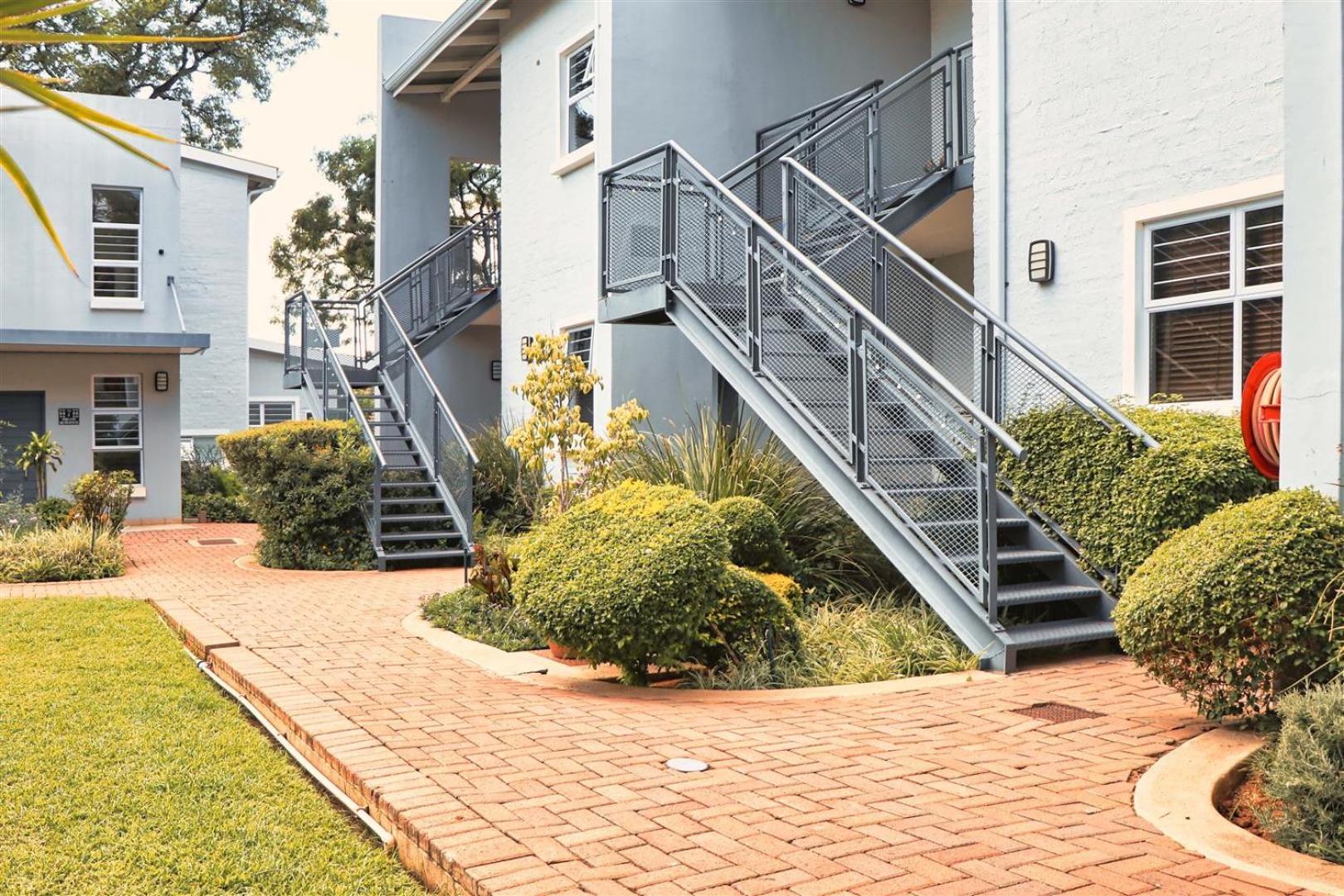 Apartments @ 125 Gaborone Esterno foto
