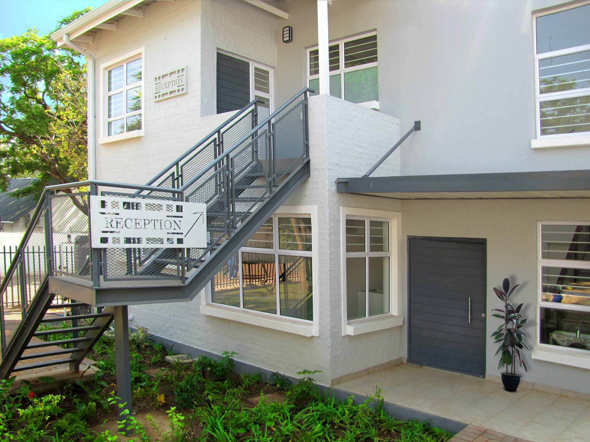 Apartments @ 125 Gaborone Esterno foto